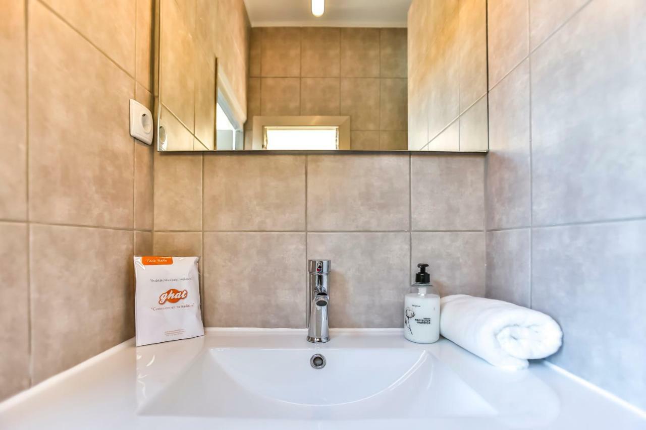Basic Platja Apartment Barcelona Luaran gambar