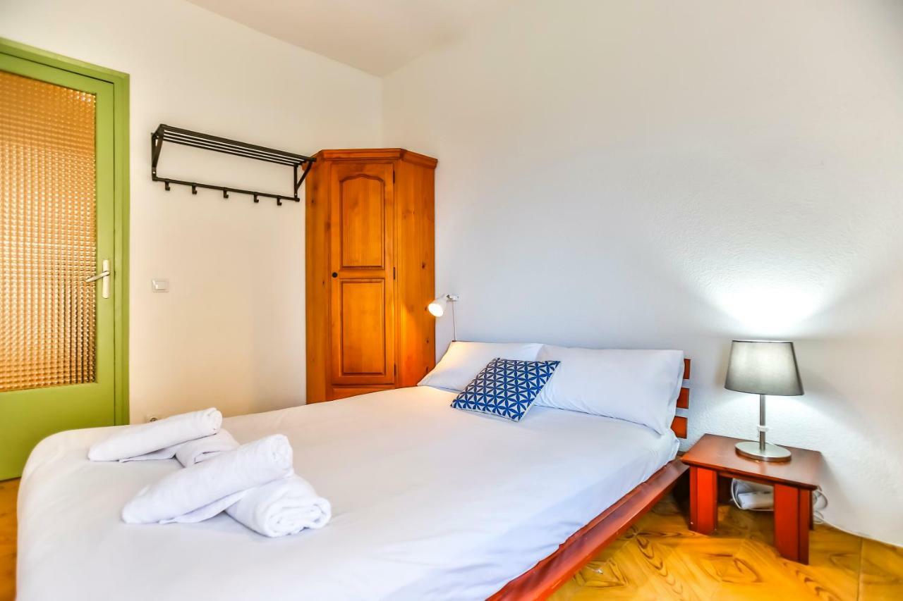 Basic Platja Apartment Barcelona Luaran gambar