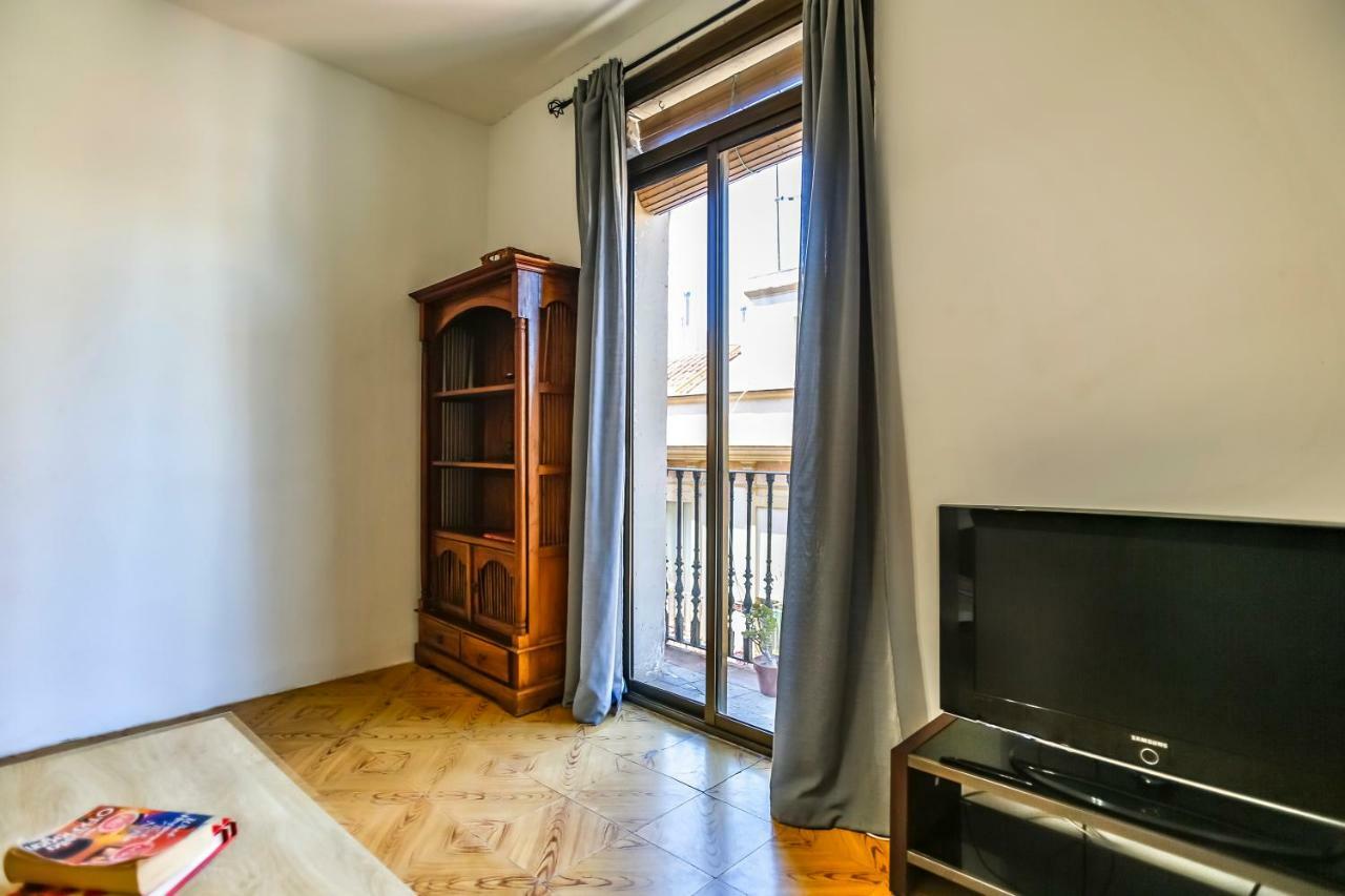 Basic Platja Apartment Barcelona Luaran gambar